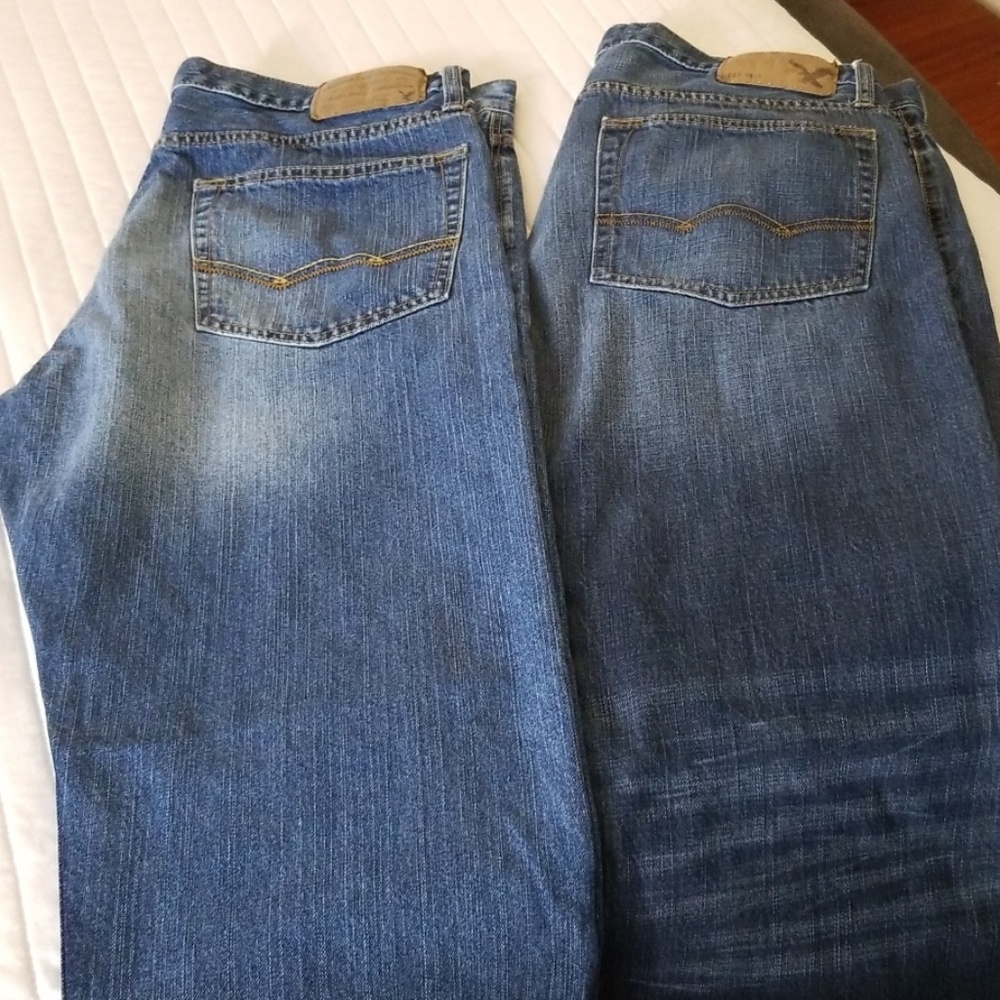 American Eagle Relaxed Straight 33x32 jeans